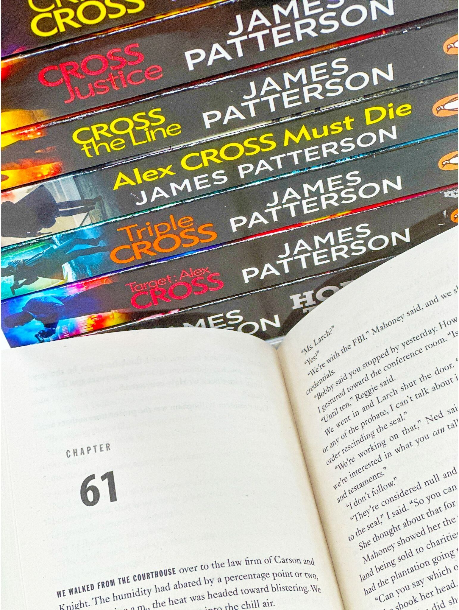 Penguin/Arrow Books James Patterson Alex Cross Series 10 Books Collection Set (Fear No Evil, The People vs. Alex Cross, Criss Cross, Cross the Line, Deadly Cross & More)