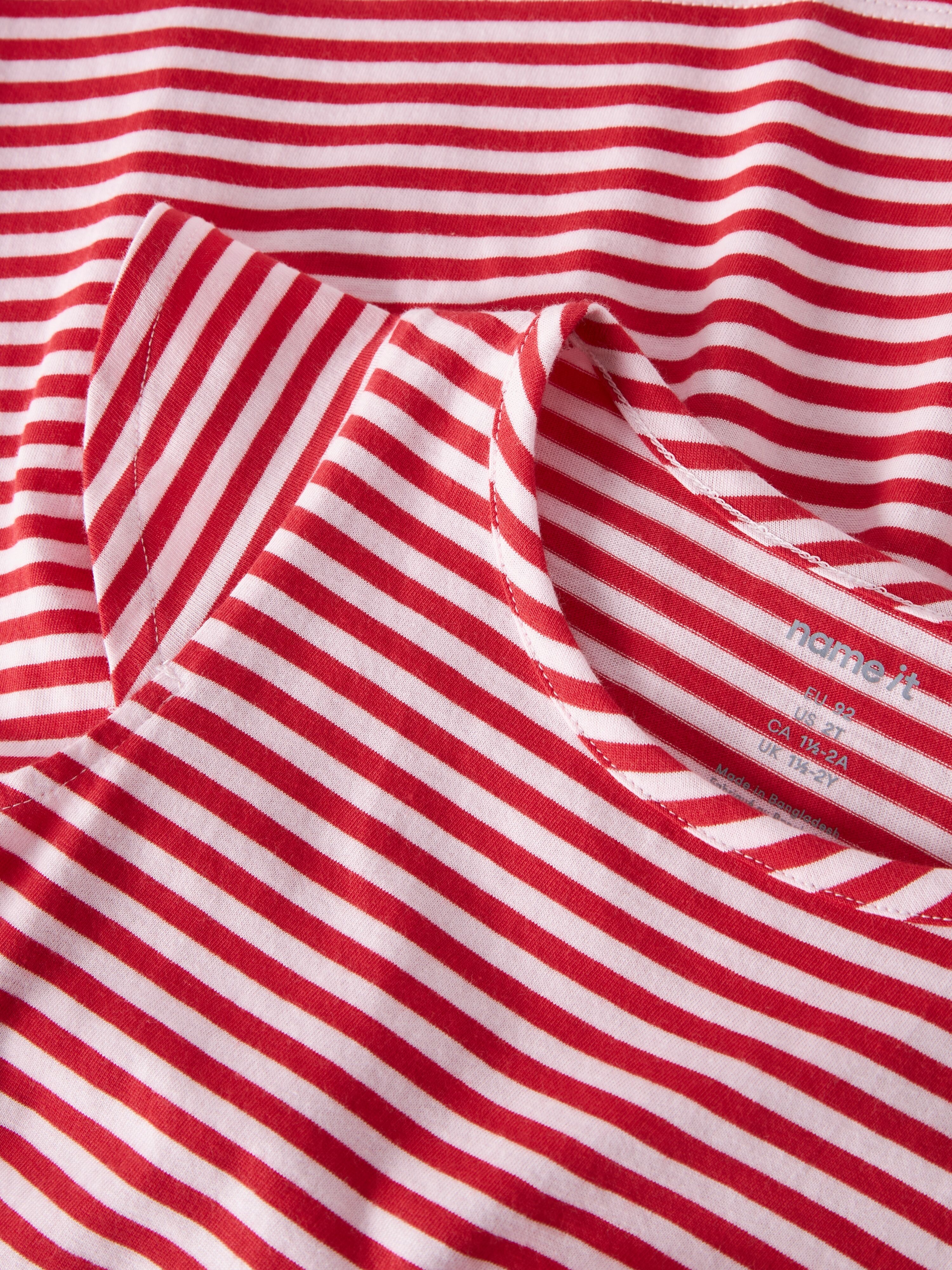 Minikleid NAME IT "NMFVINANNA CAPSL DRESS", Damen, Gr. 116, N-Gr, rot (cradle pink stripes:poinsettia), Jersey, Obermaterial: 100% Baumwolle, gestreift, normal normal, Rundhals, Kleider Minikleid, Baumwolle, regular fit cradle pink stripes:poinsettia 116,