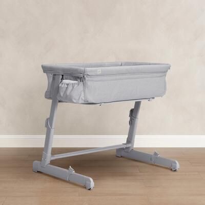 babyGap by Delta Children Deluxe Whisper Bedside Bassinet