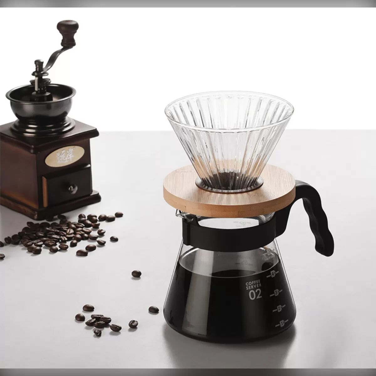 INF 600ml Borosilikatglas Kaffeekanne mit Filter, Hitzebeständige Kaffeemaschine