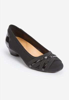 Women's The Quinlan Slip On Pump by Comfortview in Black (Size 8 M)