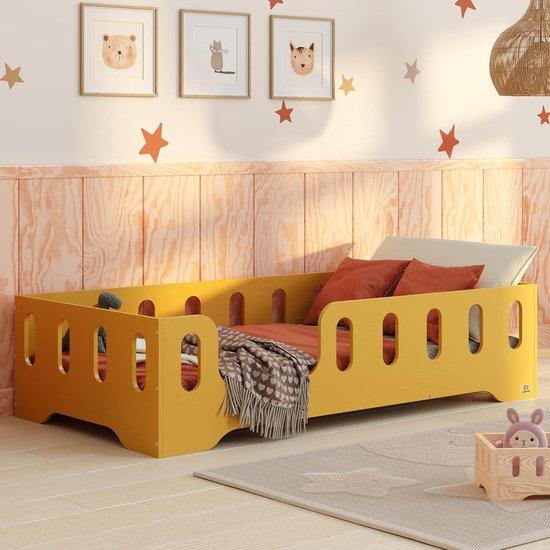 Famanu Kinderbett aus Holz Montessori Bett mit Sicherheitsgitter - 90x200 cm, Gelb