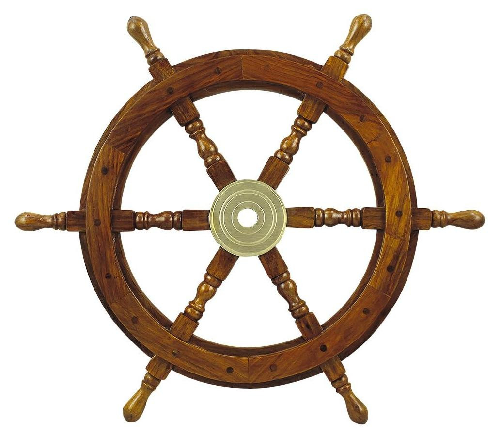 Houten roerwiel met messing as voor maritieme decoratie