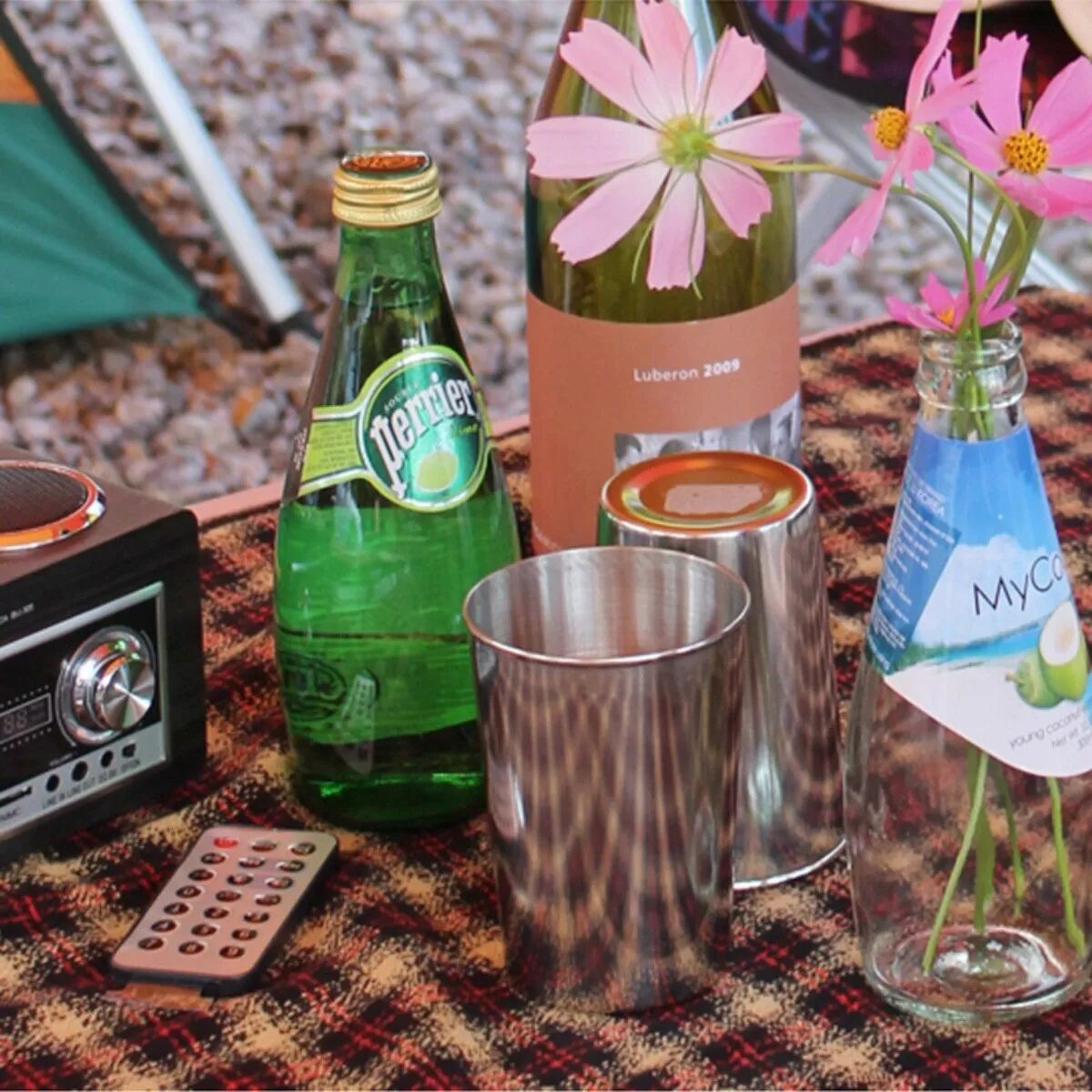 INF 4-teiliges Outdoor-Edelstahlbecher-Set – 350ml Silber Campingbecher mit Tragebeutel