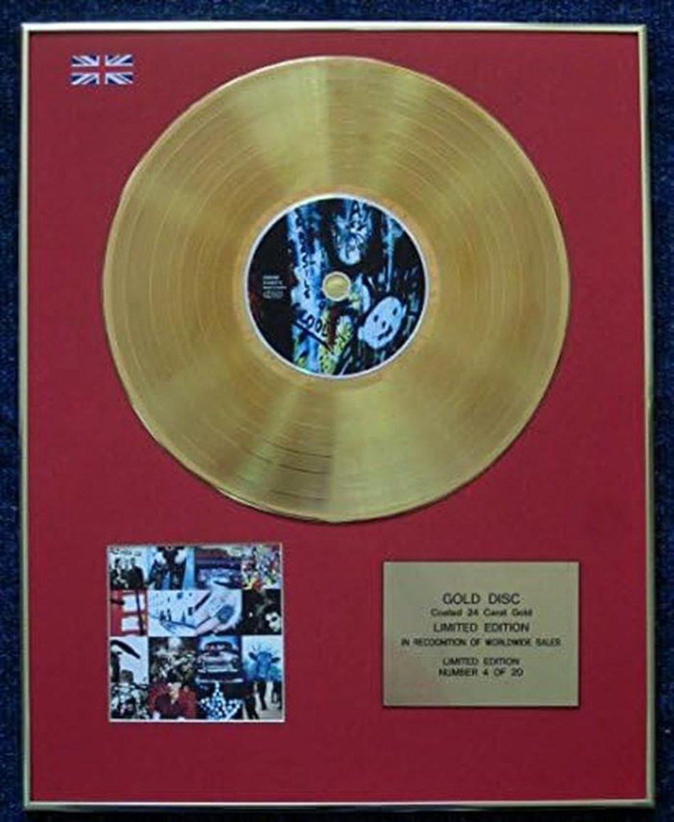 Luxe ingelijste display voor het Achtung Baby muziekalbum met gouden LP en CD