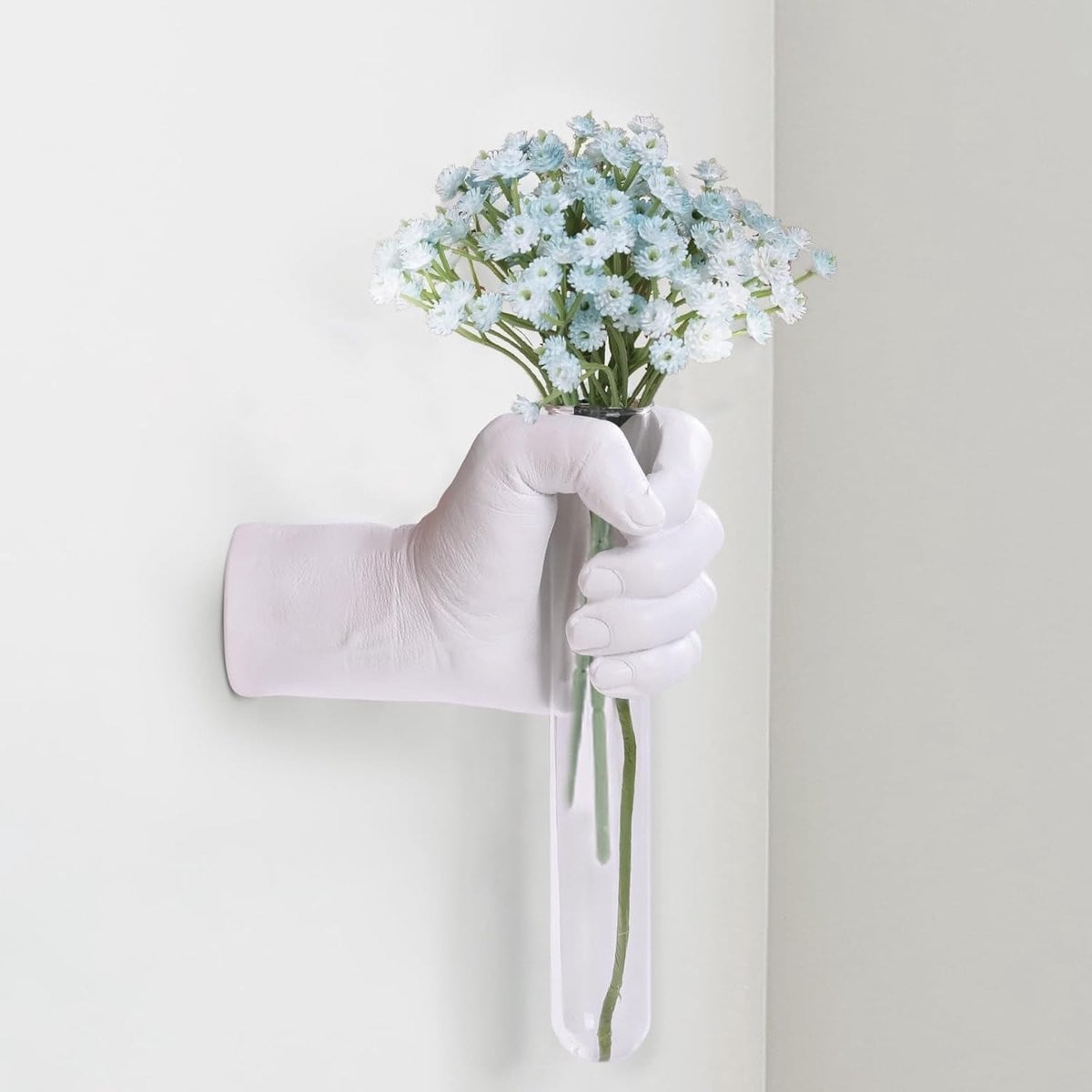 Artistieke Witte Hand Wandsculptuur met Testbuisjes voor Thuisdecoratie