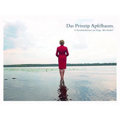 Das Prinzip Apfelbaum. 11 Persönlichkeiten zur Frage „Was bleibt?“, Paperback von , Vergangenheitsverlag