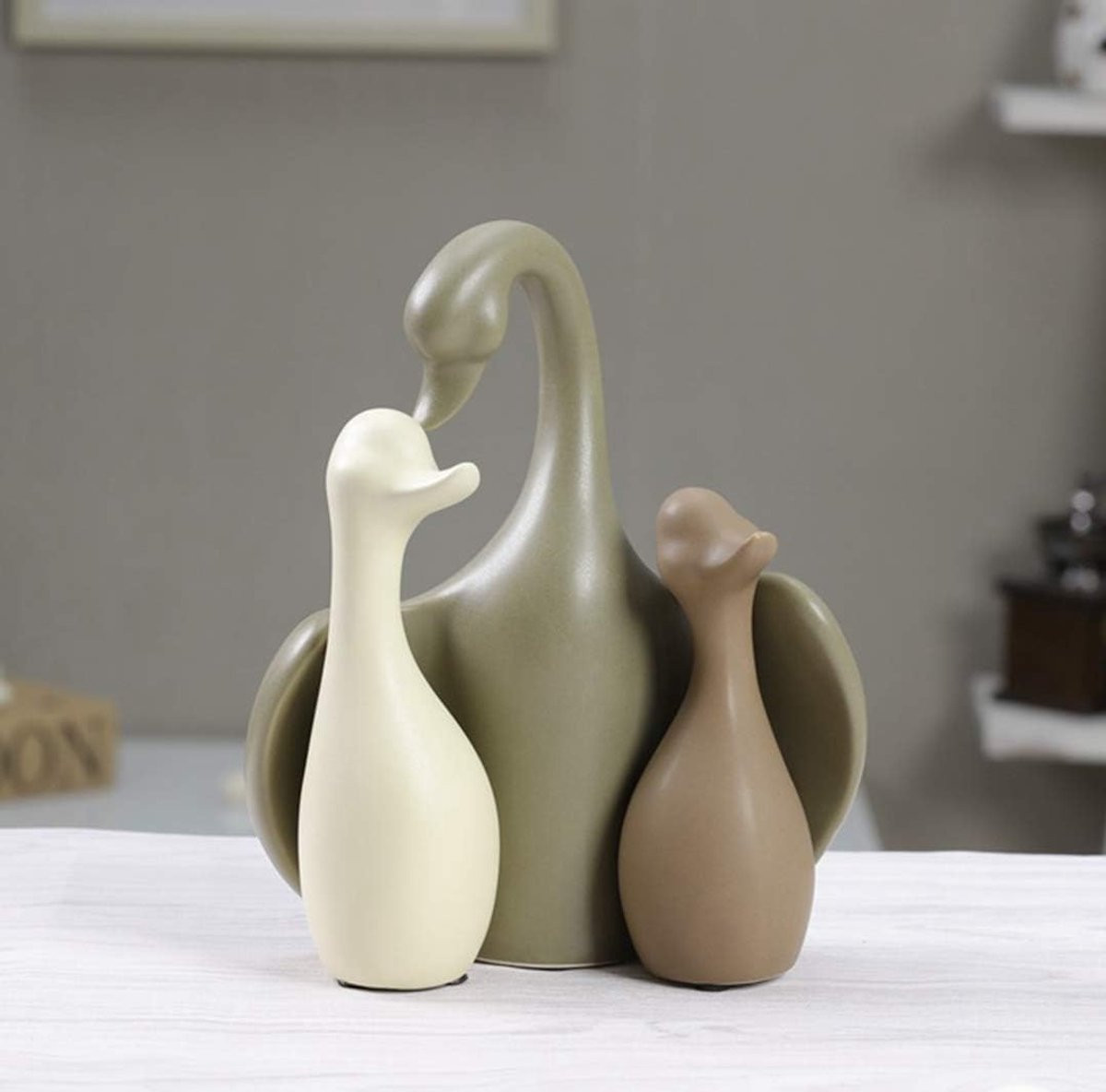 Keramisch Zwaan Beeldje Moeder en Baby Sculptuur Wit B: 23 cm, D: 10 cm, H: 18 cm
