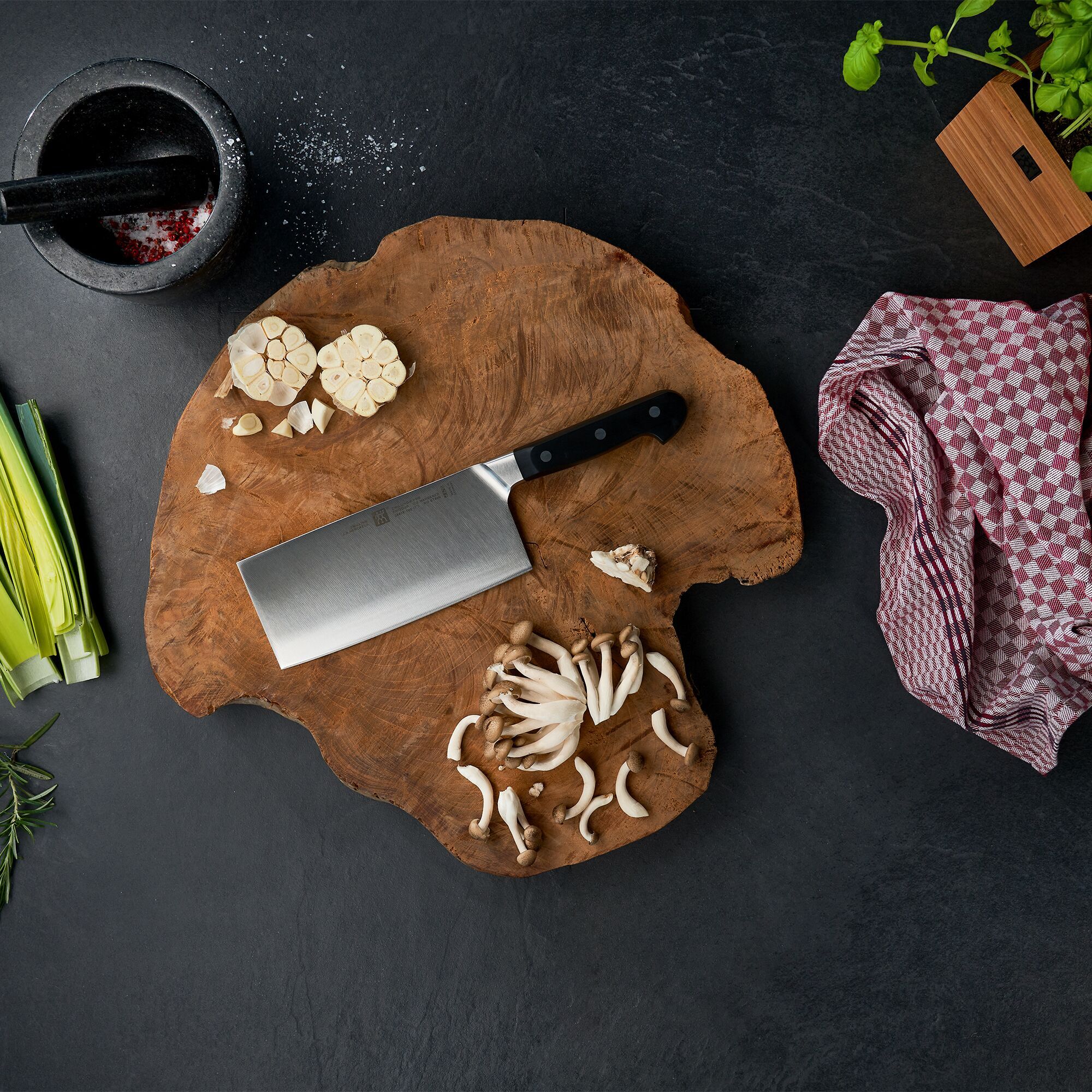 ZWILLING PRO - Chinees koksmes - Mes: 180mm zilver