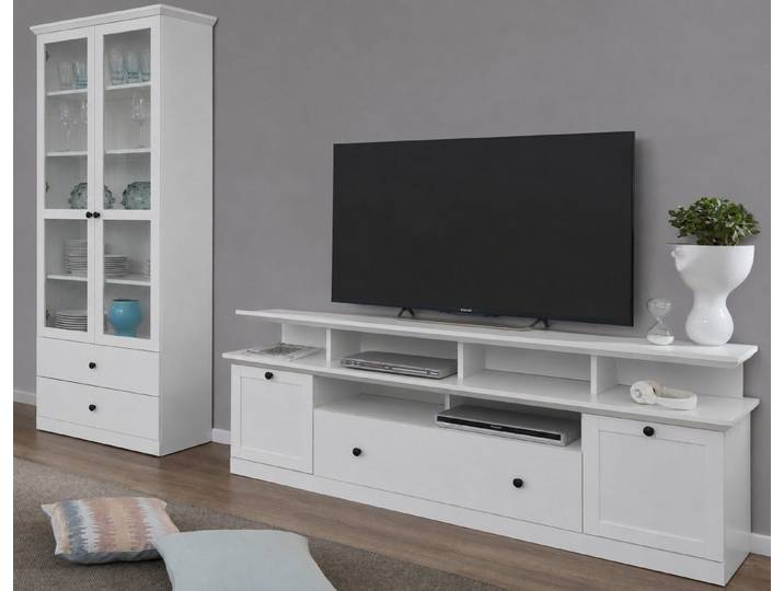 Furn.Design Wohnwand Milla, (Wohnzimmer Set 2-teilig in Weiß Landhaus, Vitrinenschrank und TV-Lowboard mit TV-Podest), inklusive TV Podest