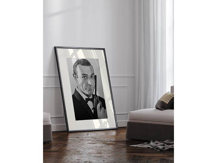 Tableau déco James Bond Matériau : Matière plastique, Bois massif Surface en bois : Laqué Type de matière synthétique : Verre acrylique