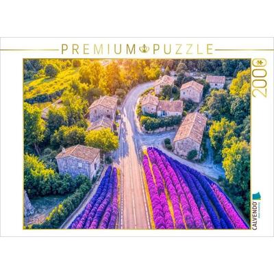 CALVENDO Puzzle Straße durch Lavendelfelder am Dorf | 2000 Teile Lege-Größe 90x67cm Foto-Puzzle für glückliche Stunden