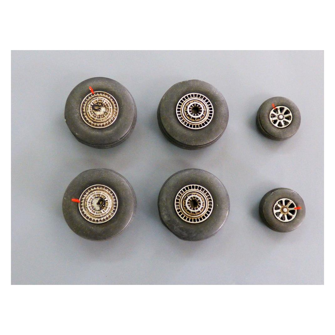 Plus Model Wheels for L749 Constelation (AL7025)