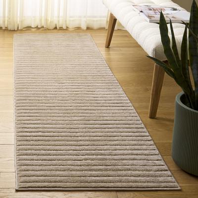 SAFAVIEH Selena Brunetta Contemporary Rug