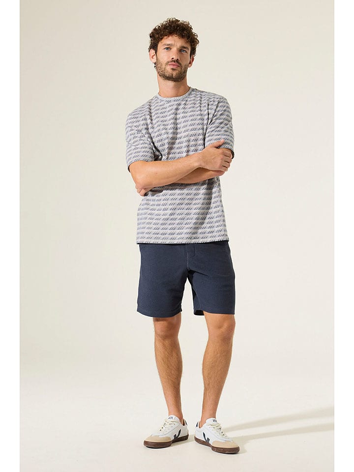 Garcia Shorts in Dunkelblau - S
