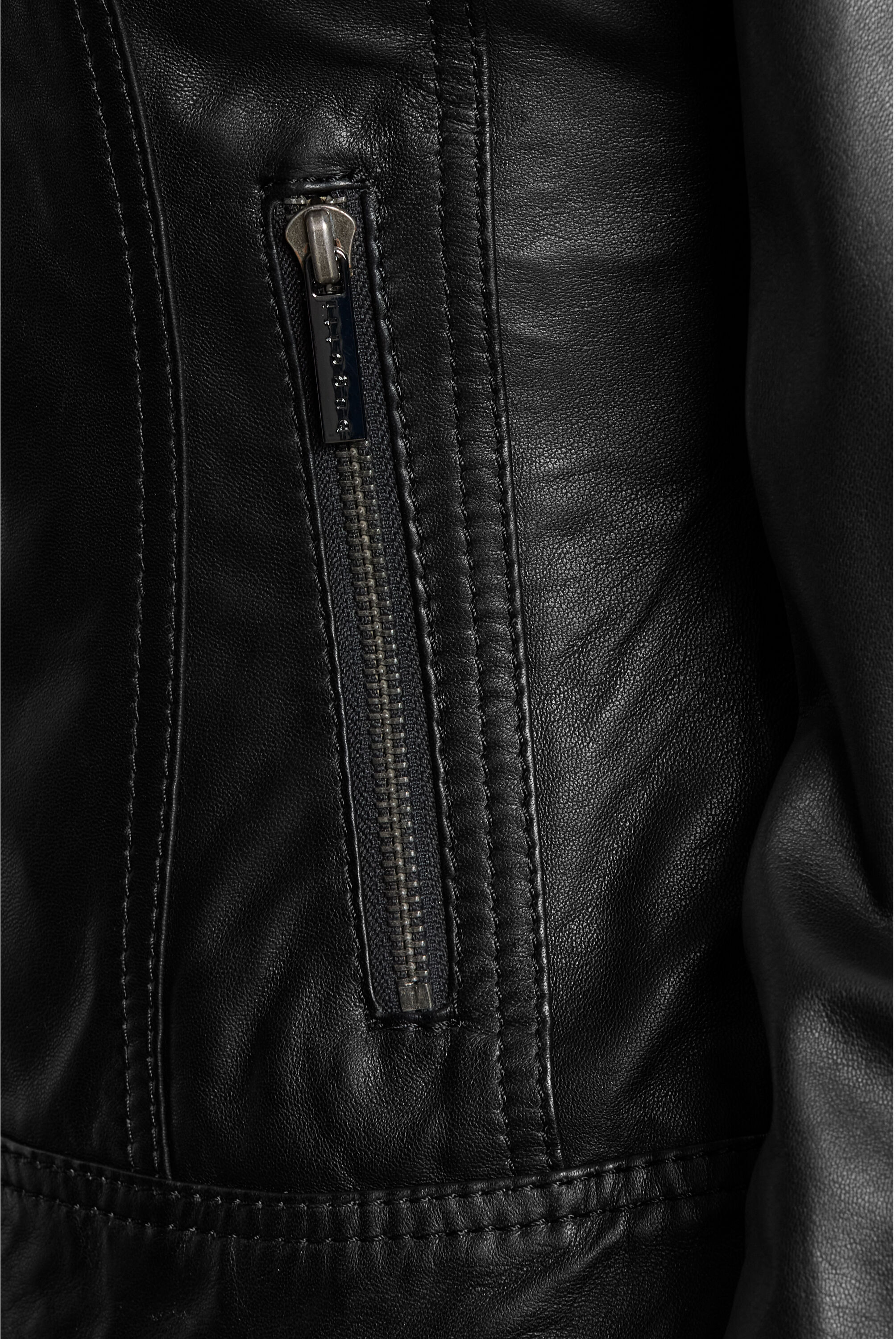 Lederjacke BUGATTI "bugatti Lederjacke", Damen, Gr. 36, schwarz, Obermaterial: 100% Lammleder LEL., uni, regular fit, Jacken Lederjacke, mit gesteppter Schulterpartie