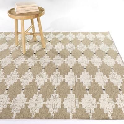 Balta Rugs Tyndall Transitional Geometric Area Rug