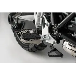 SW-Motech ION Fußrasten-Kit - BMW R nineT Scrambler (16-), R nineT GS (16-).