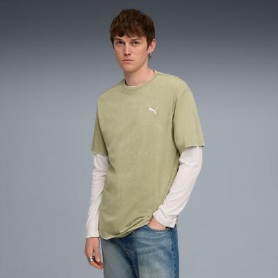 T-Shirt PUMA "ESS ELEVATED RELAXED WASH TEE", Herren, Gr. M, grün (lux army), Jersey, Obermaterial: 100% Baumwolle, bedruckt, relaxed fit normal, Rundhals, Shirts T-Shirt, Kurzarm, für Freizeitaktivitäten, aus weichem Jersey-Material