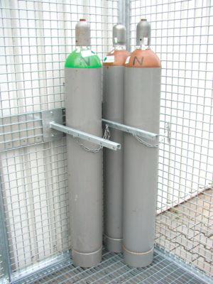 Haltevorrichtung für 3 Gasflaschen, Tragfähigkeit 150 kg