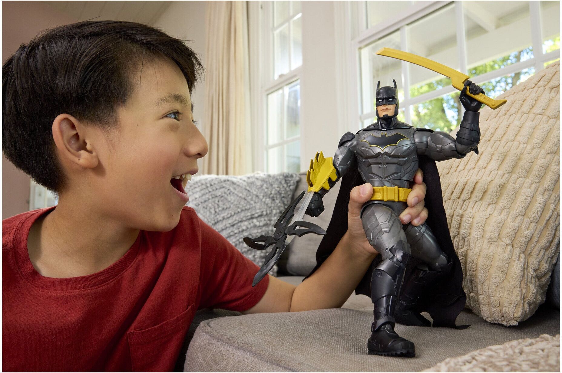 DC Crime Crusher Batman 12-Inch Feature Action Figure by Mattel with 16 Points of Articulation and Interactive Sounds