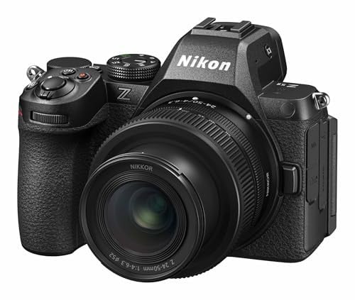 Nikon Z5 II Mirrorless Camera met Z 24-50mm f/4-6.3 Lens
