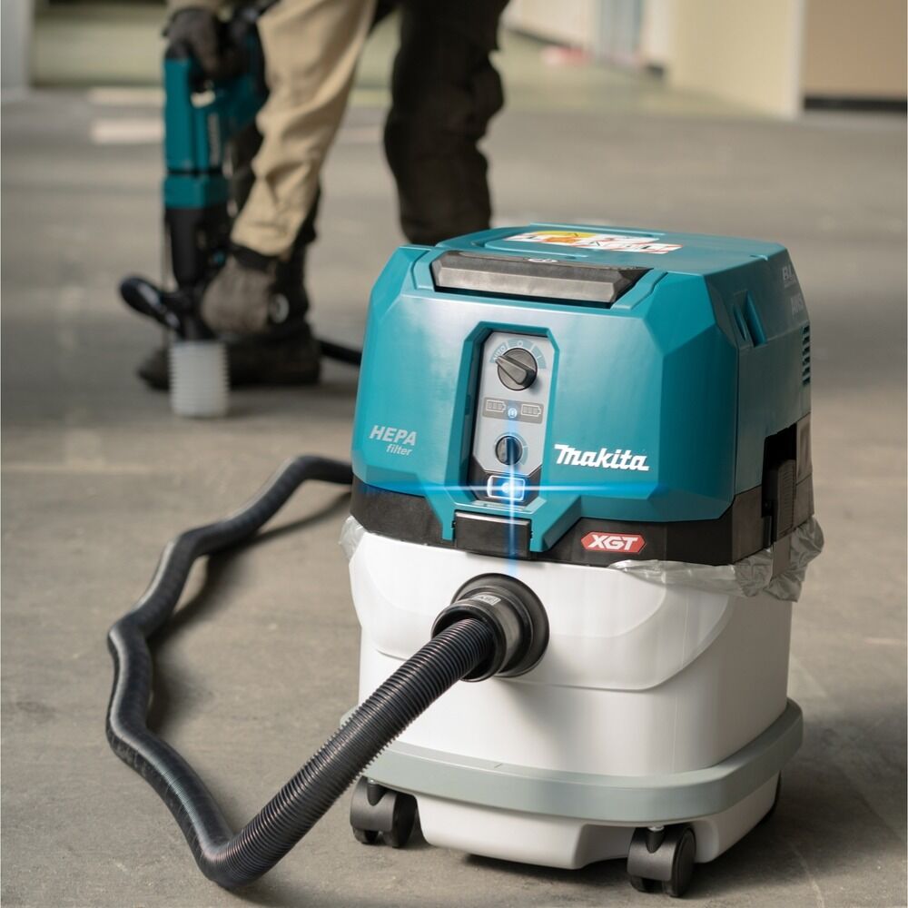 Aspirador 40V máx.XGT 15Lt AWS Makita VC004GLZ01