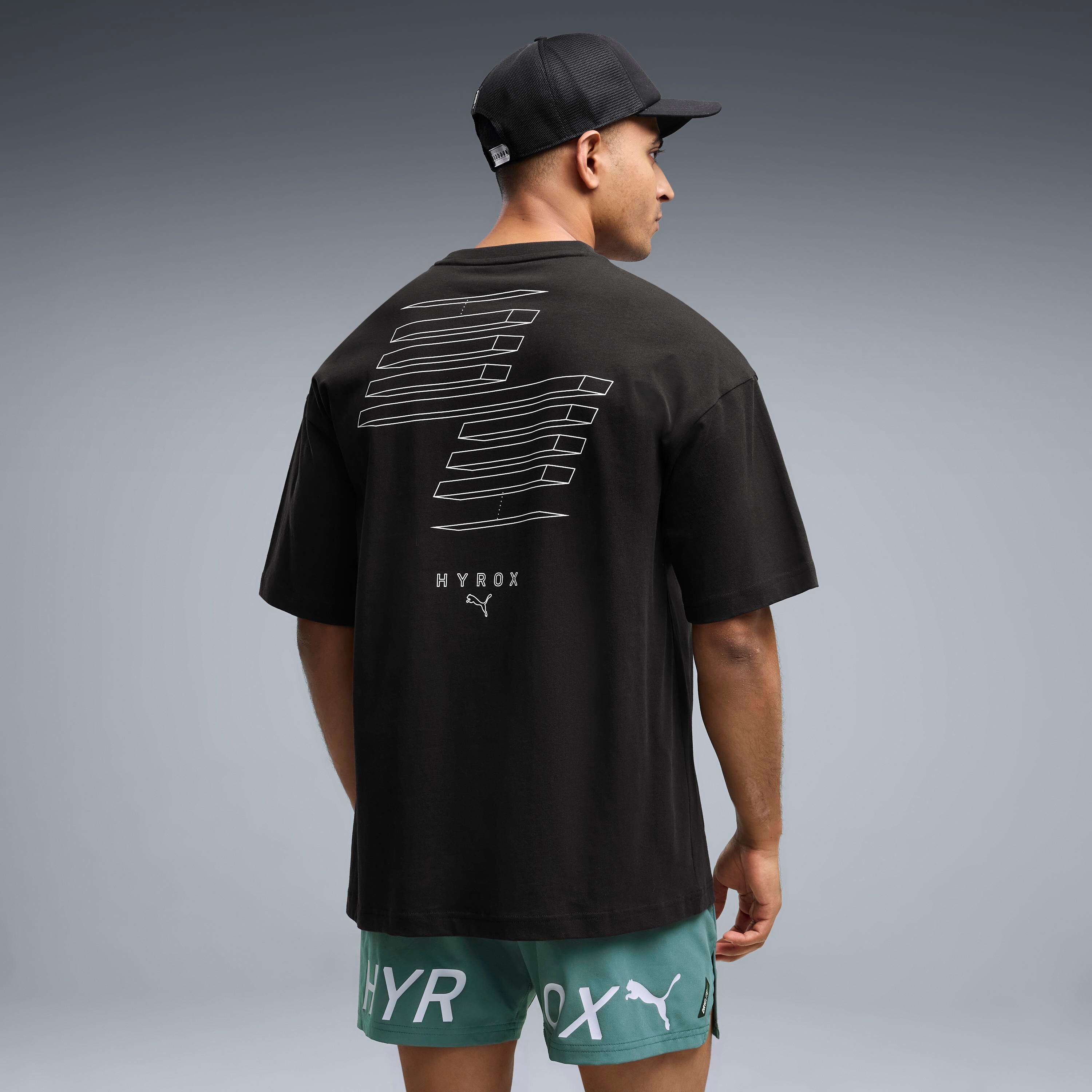 Trainingsshirt PUMA "M X HYROX LIFESTYLE TEE", Herren, Gr. S, schwarz (puma schwarz), Jersey, Obermaterial: 100% Baumwolle, regular fit normal, Rundhals, Shirts Trainingsshirt, regular fit, Kurzarm, Rundhalsausschnitt, für Fitness-Workout