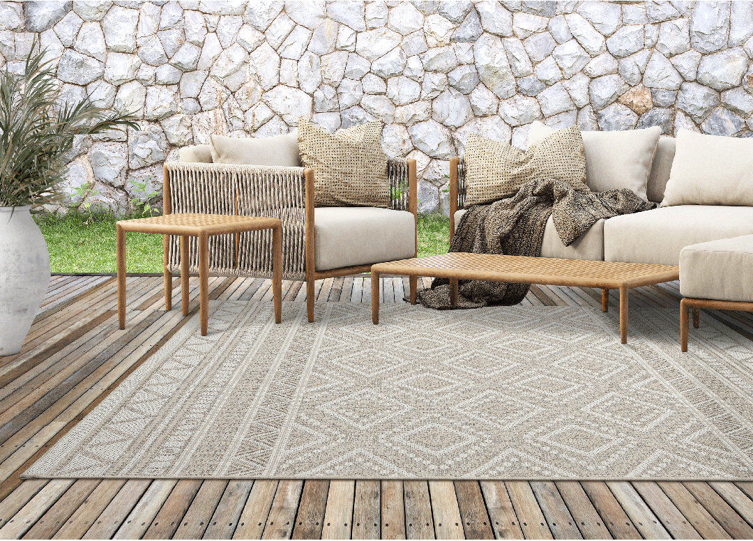 Mistana Arcata Geometric Indoor / Outdoor Area Rug Rectangle 160 x 220cm