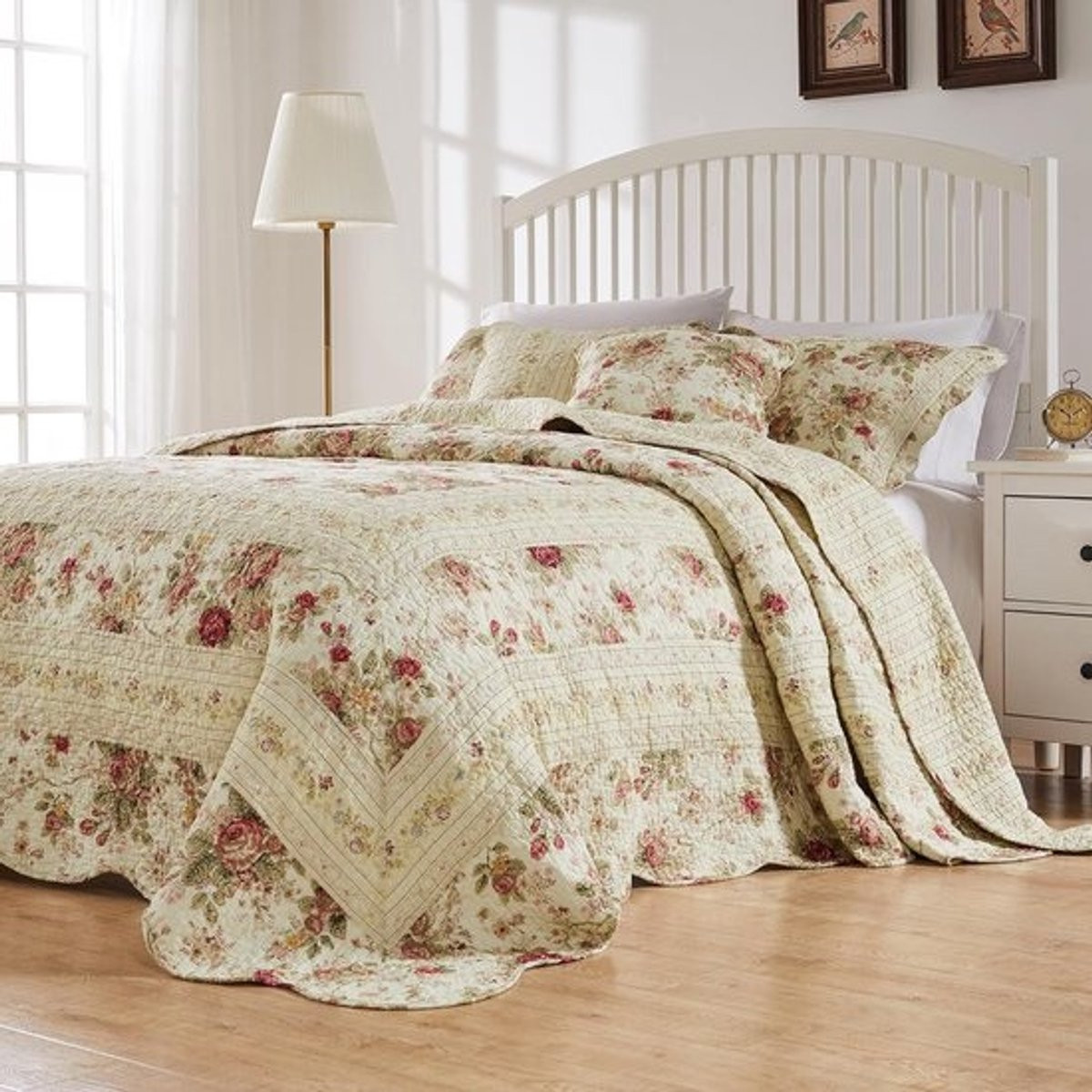 Luxe 3-delige bedsprei-set in ecru met bloemendessin