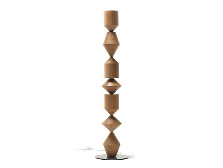 MOGG lampadaire COSTANTINA (Iroko - Bois massif et métal)