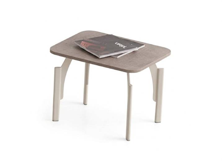 Xlmoebel Couchtisch Vielseitiger beiger Couchtisch – modern und funktional für Ihr, Made in Europa