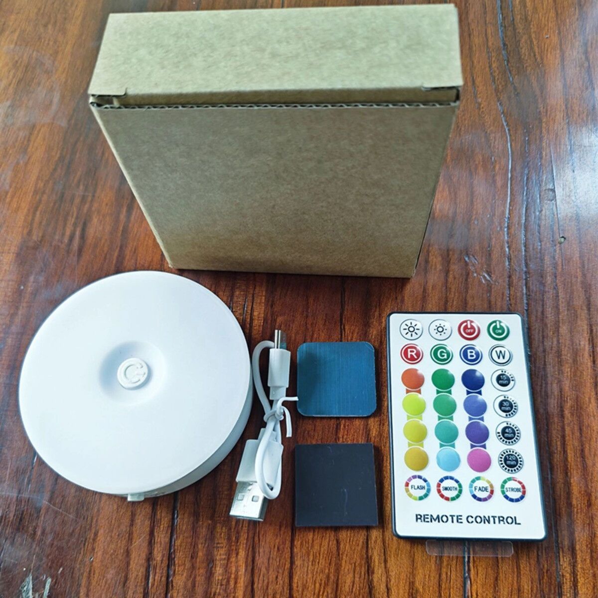 INF Lampe de nuit RGB rechargeable magnétique à 16 couleurs avec télécommande et variation tactile