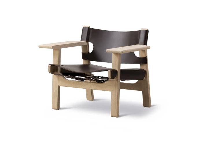 Fredericia Furniture Der Spanische Stuhl Leder dunkelbraun-geseifte Eiche