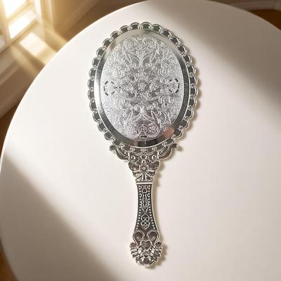 Fusion Finds Vintage Handheld Makeup Mirror Portable Retro Vanity Mirror For Makeup, Travel & Daily Grooming silver A