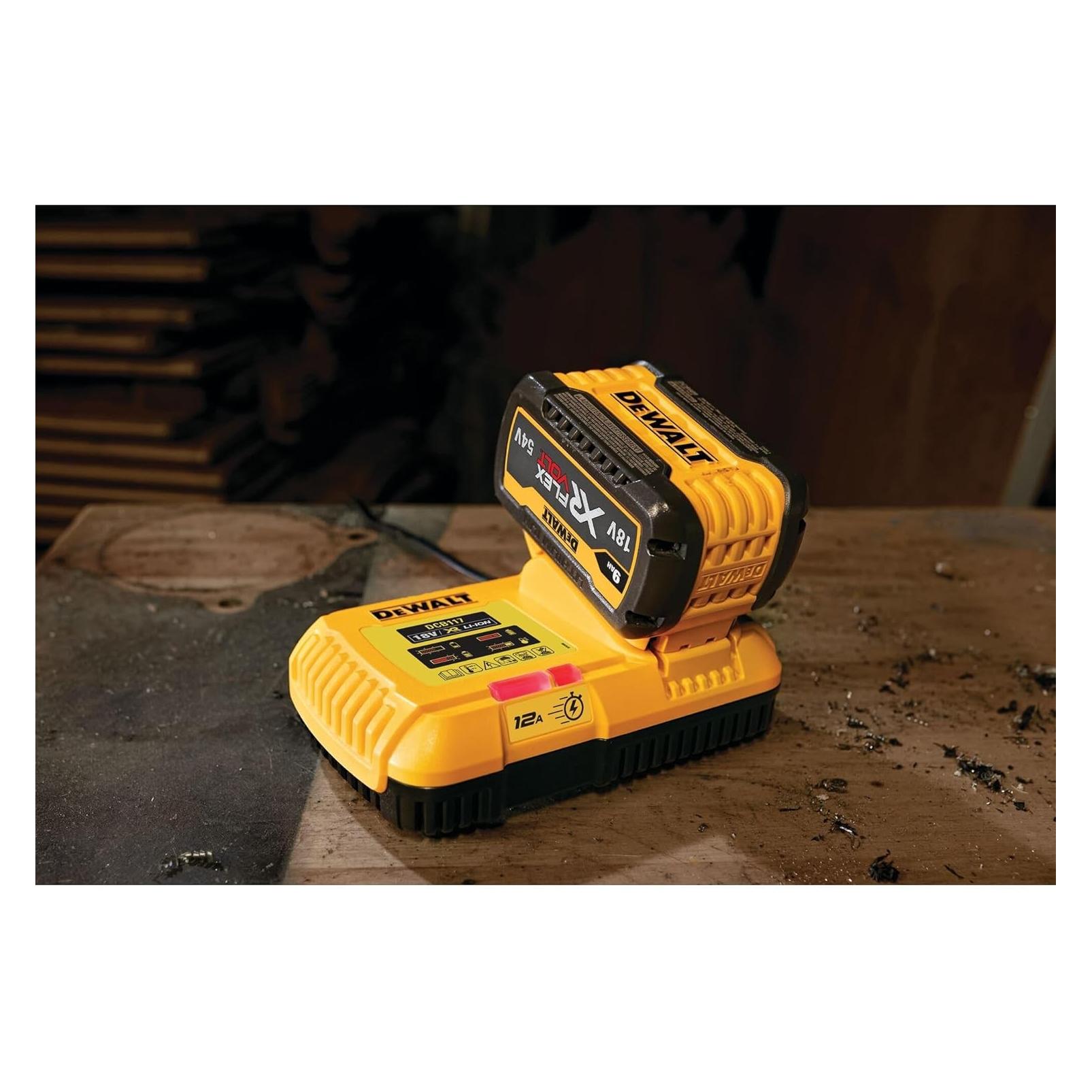 DeWalt DCB117 (DCB117-QW)