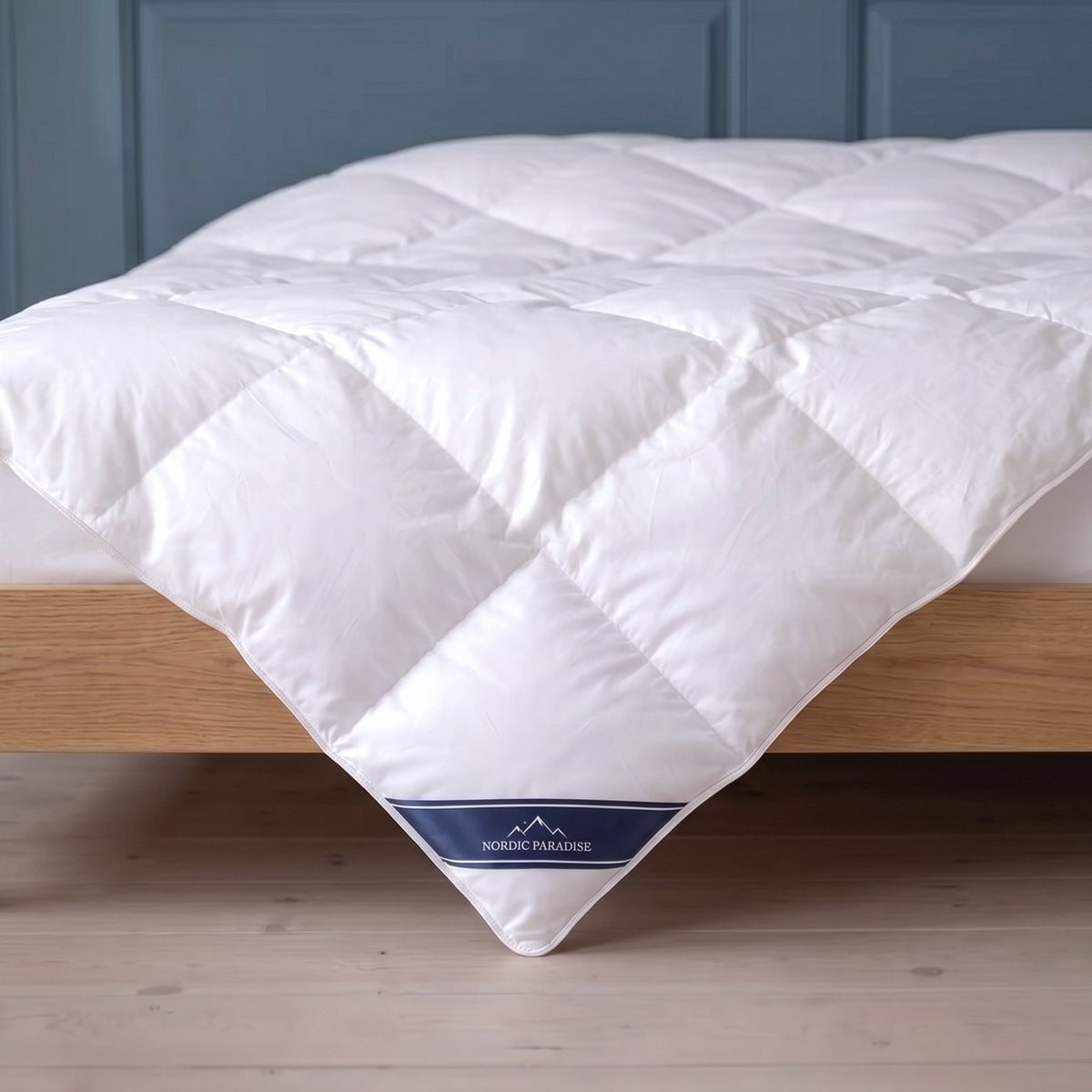 Nordic Paradise Royal Donzen Dekbed - 90% Poolse Ganzendons - All-Year - Medium - 140x200 cm