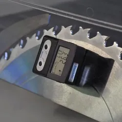 hedue Digital-Neigungsmesser für Kreissägen