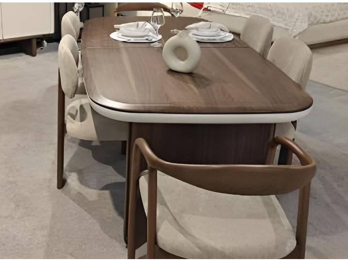 JVmoebel Essgruppe JVMoebel Holztisch mit Textilstühlen in modernem Design, (7-tlg), Made in Europa