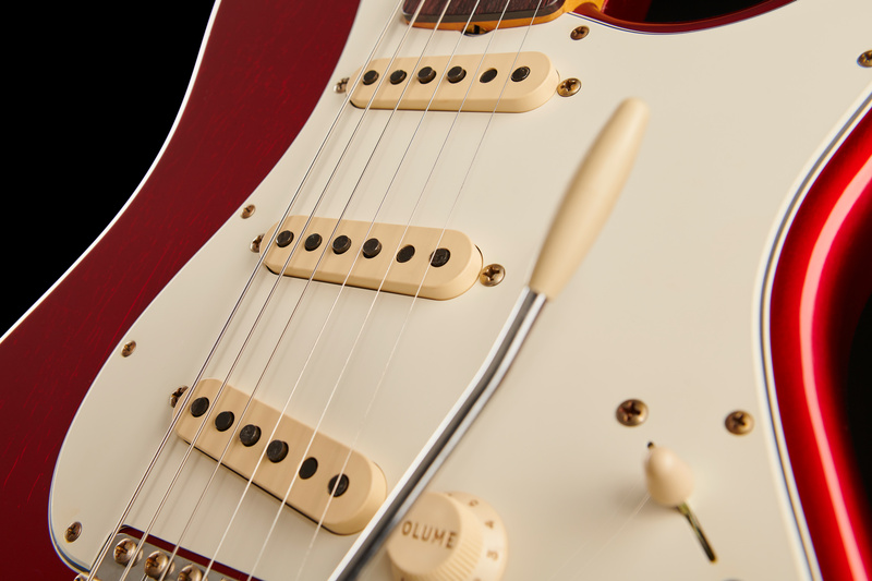 Fender 65 Strat CAR Journeyman Relic Candy Apple Red