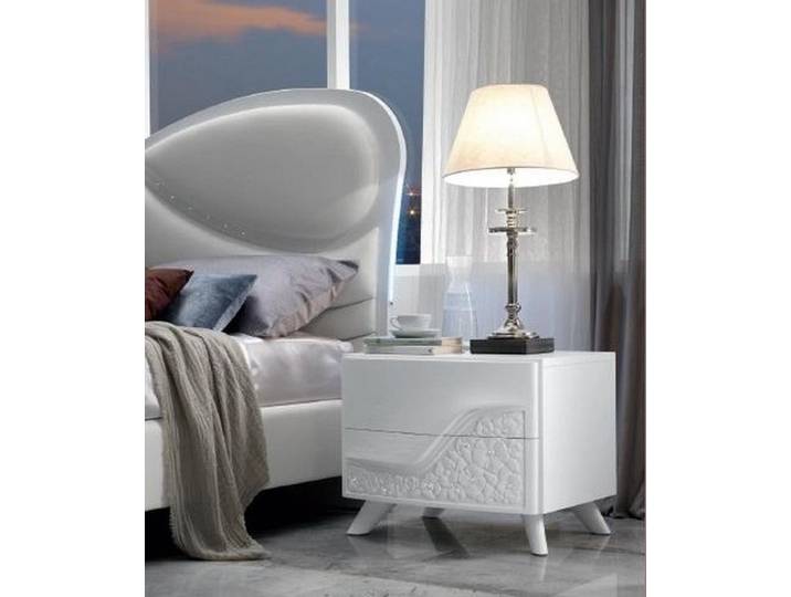 Xlmoebel Nachttisch Luxus Nachttisch aus Holz mit elegantem Design und Stauraum (Nachttisch, 1-St., Nachttisch), Hergestellt in Europa