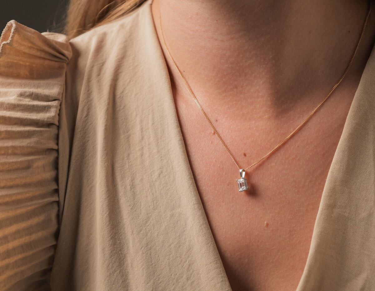 Midem Stockholm timanttiriipus 1,00ct valkokulta