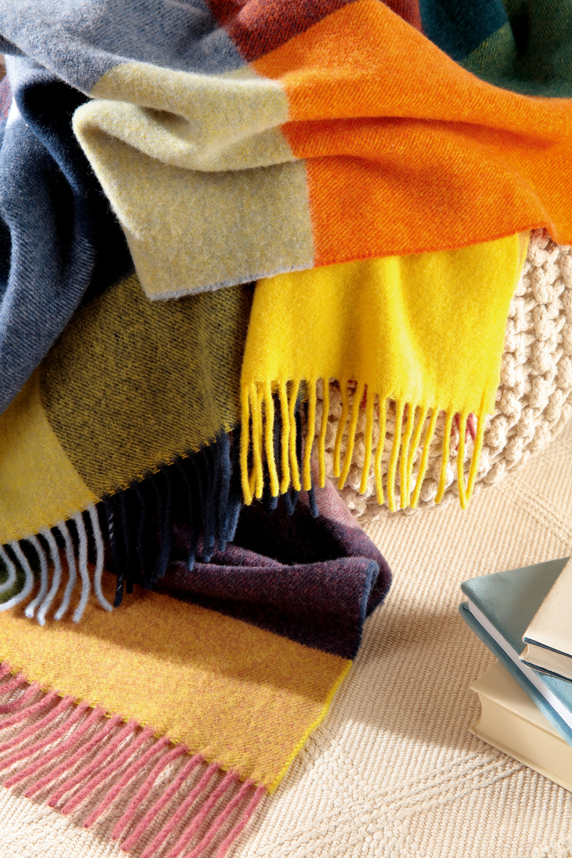 Wohndecke BIEDERLACK "Plaid Vibrant Square", bunt, B:130cm L:170cm, Baumwolle, Polyacryl, Polyester, Wohndecken, Wohndecke, im sommerlichen Karodessin bunt B/L: 130cm x 170cm