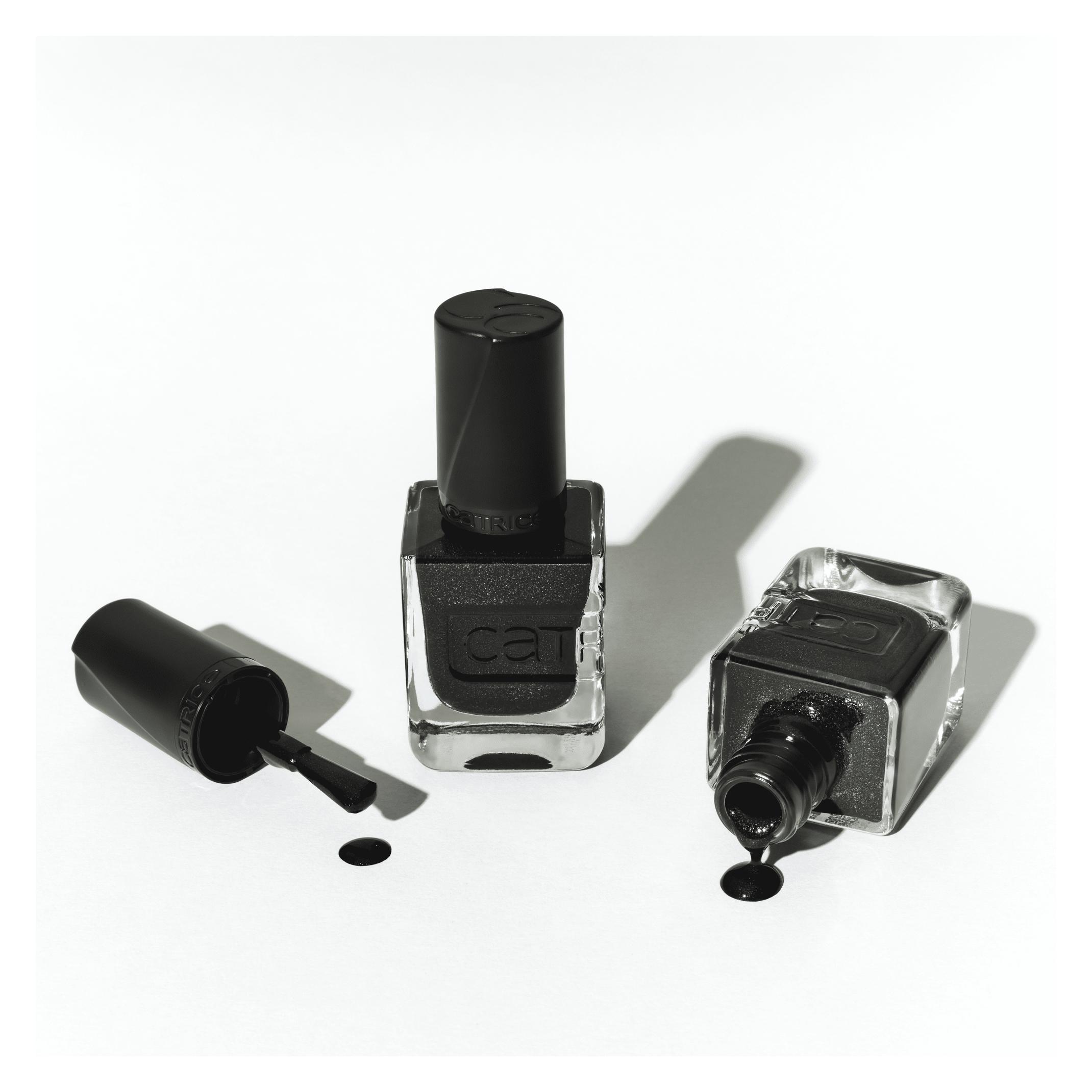 Catrice GEL AFFAIR Nail Lacquer (Glitzer Schwarz, Gel-Effekt Nagellack) (cosnova GmbH)