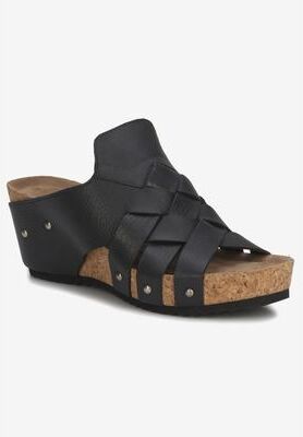 Women's Tatum Wedge Sandal by Ros Hommerson in Black Leather (Size 6 1/2 M)