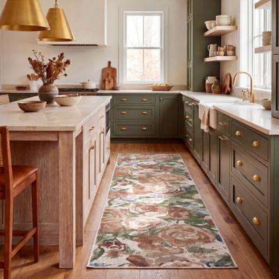 SAFAVIEH Utopia Briallen Modern & Contemporary Polyester Rug