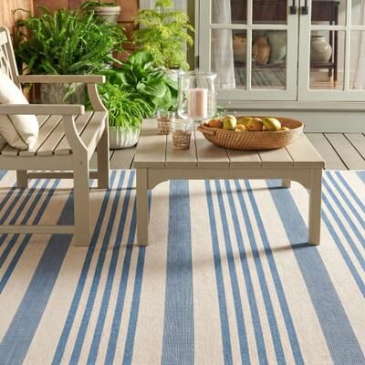Martha Stewart Venerica Contemporary Rug