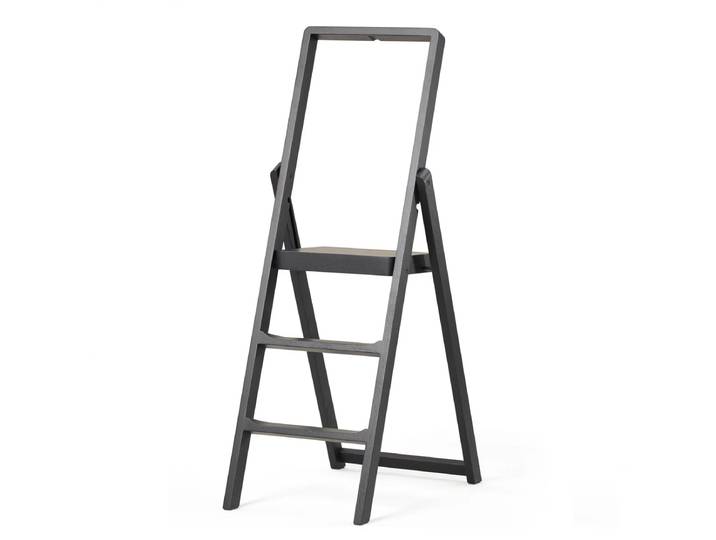 Design House Stockholm - Step Klappleiter, Eiche schwarz gebeizt