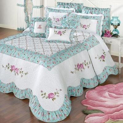 Touch of Class Rose Garden Grande Bedspread White, King, White