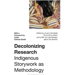Jason De Santolo, Fachbücher von Linda Tuhiwai Smith, Jo-ann Archibald Q’um Q’um Xiiem, Jenny Bol Jun Lee-Morgan, Jason De Santolo